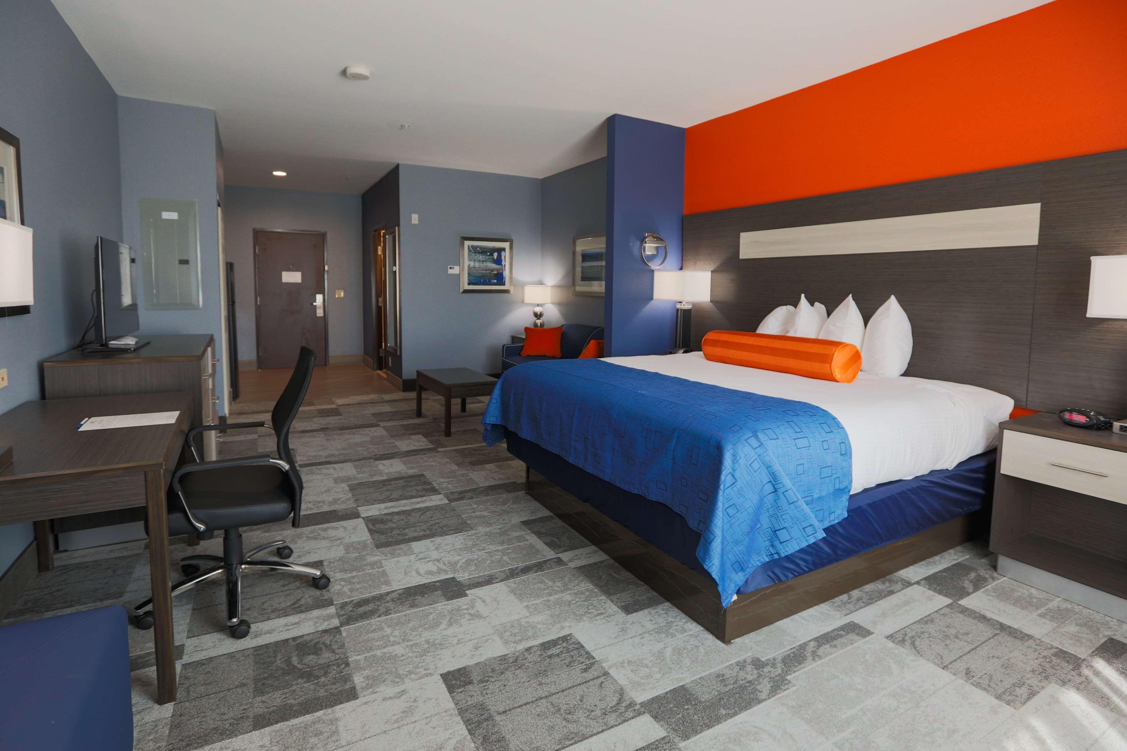 Best Western Plus Wewoka Inn & Suites מראה חיצוני תמונה