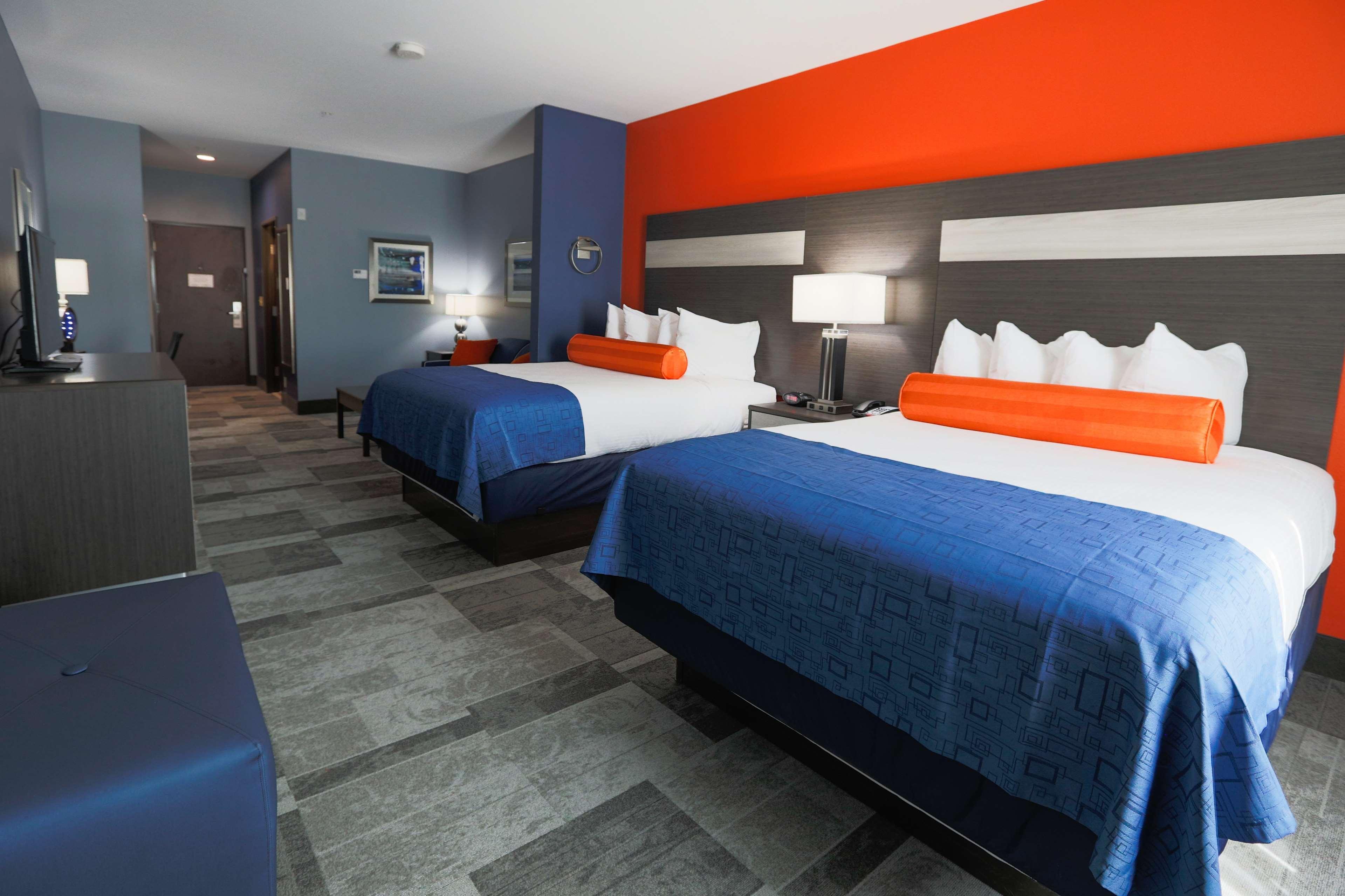 Best Western Plus Wewoka Inn & Suites מראה חיצוני תמונה