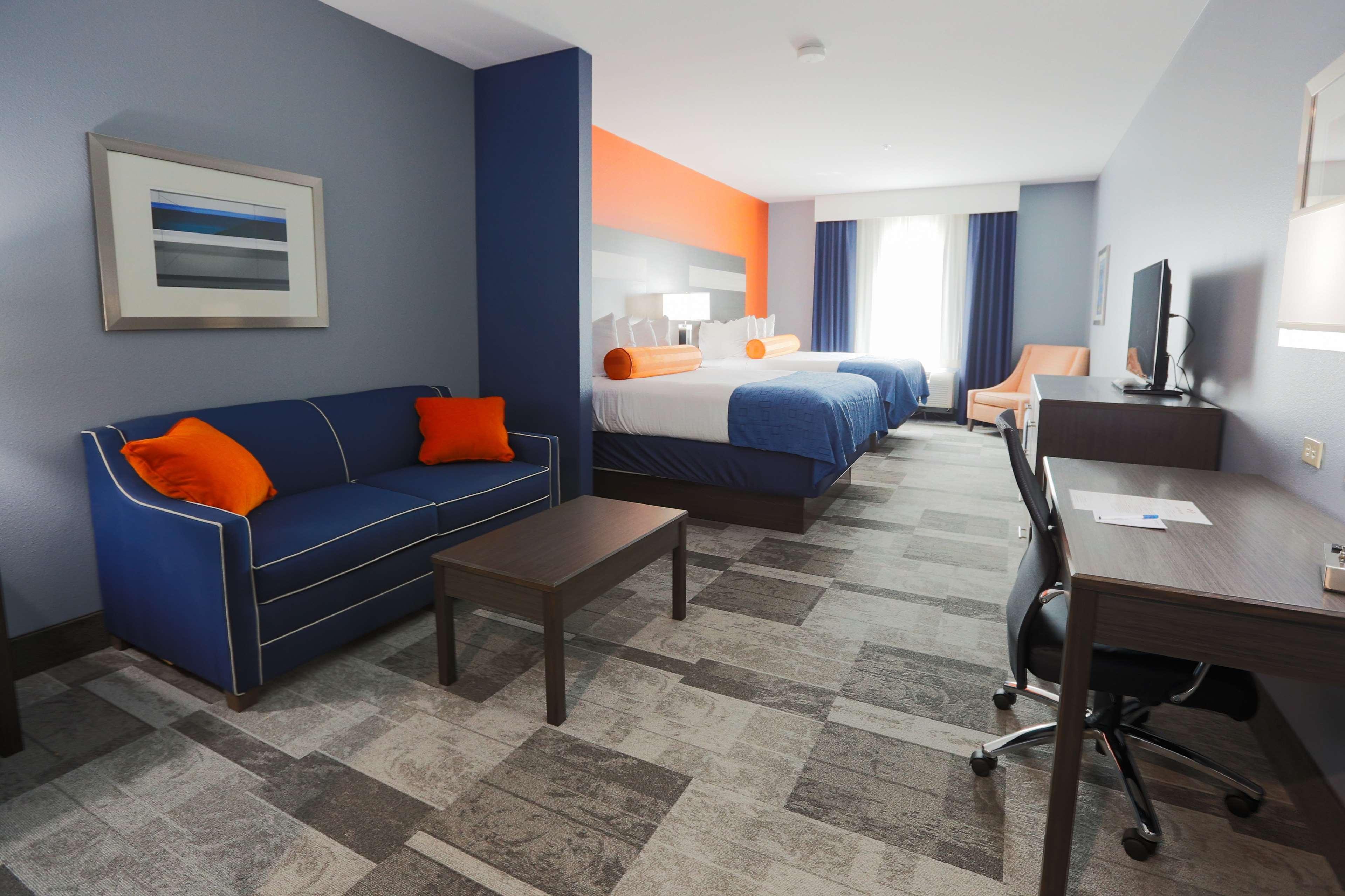Best Western Plus Wewoka Inn & Suites מראה חיצוני תמונה