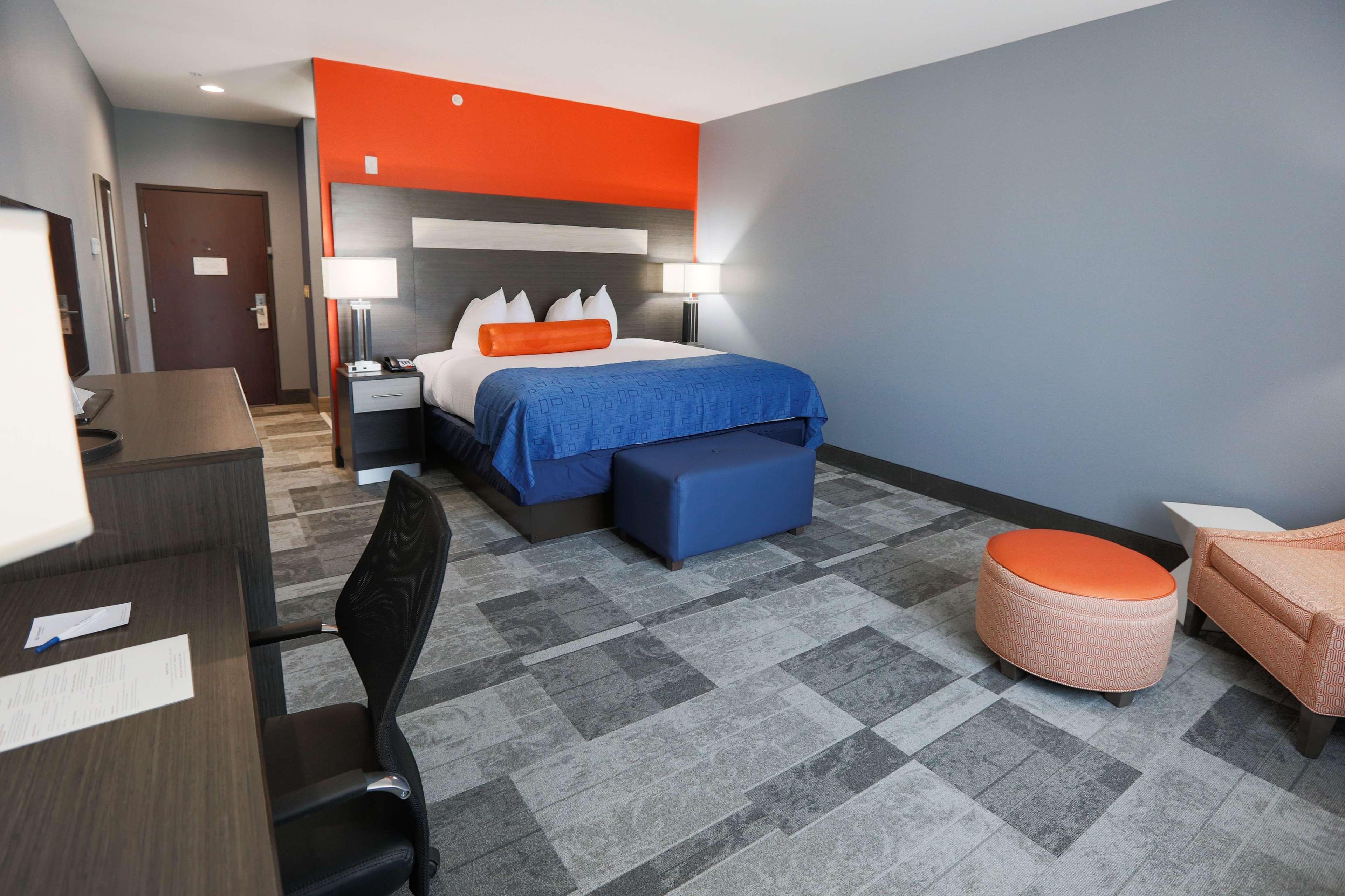 Best Western Plus Wewoka Inn & Suites מראה חיצוני תמונה