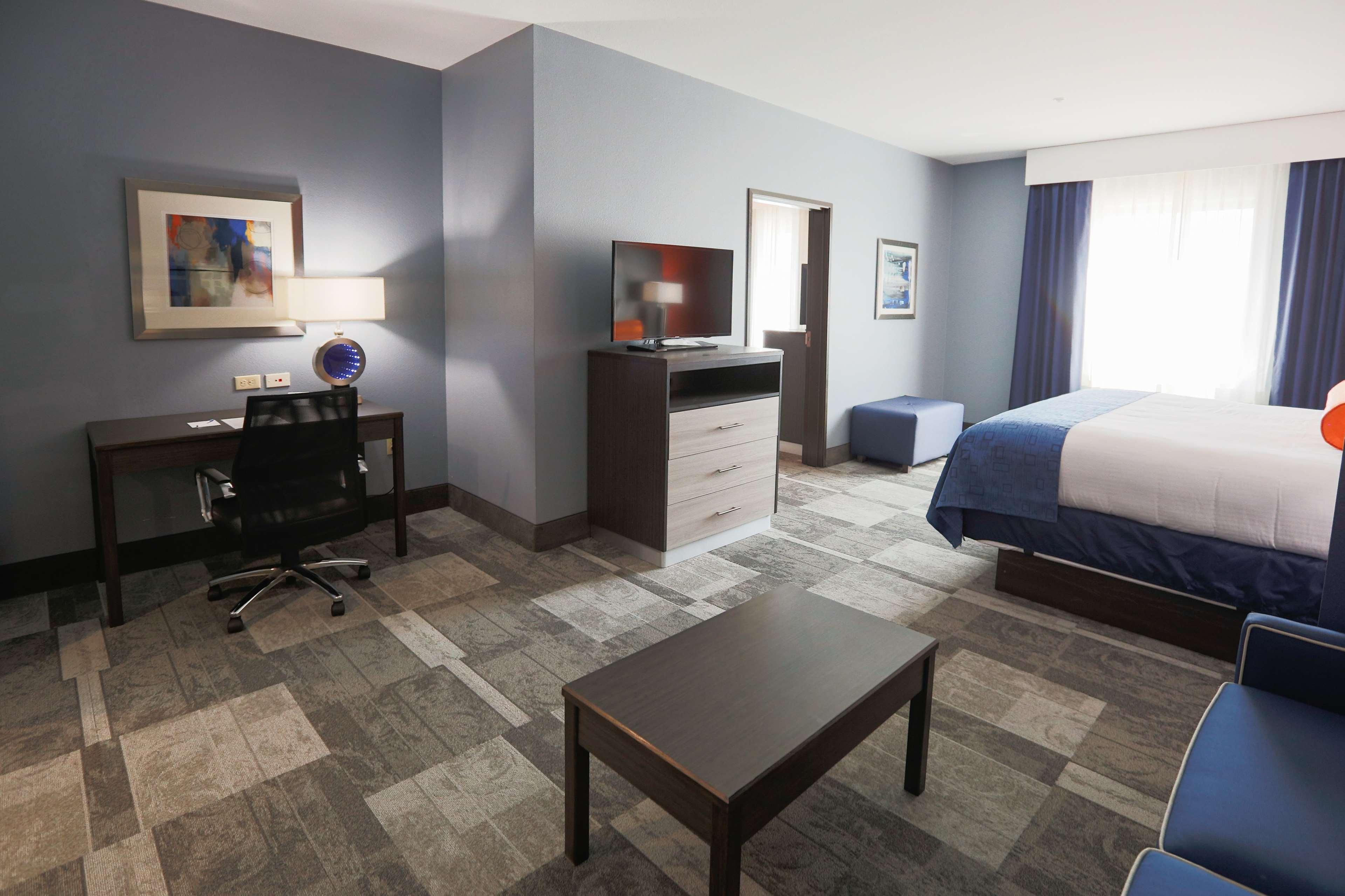 Best Western Plus Wewoka Inn & Suites מראה חיצוני תמונה