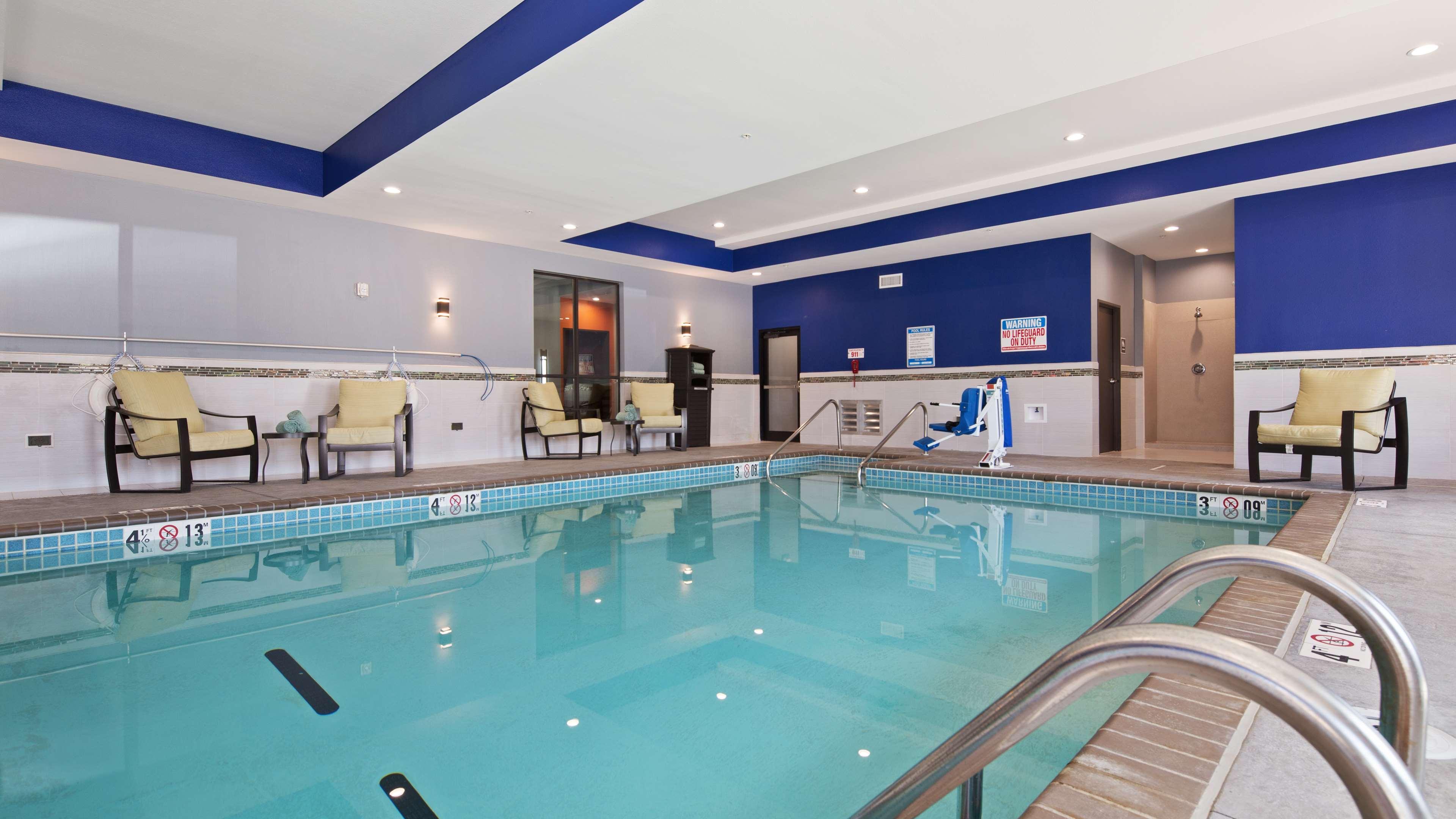 Best Western Plus Wewoka Inn & Suites מראה חיצוני תמונה