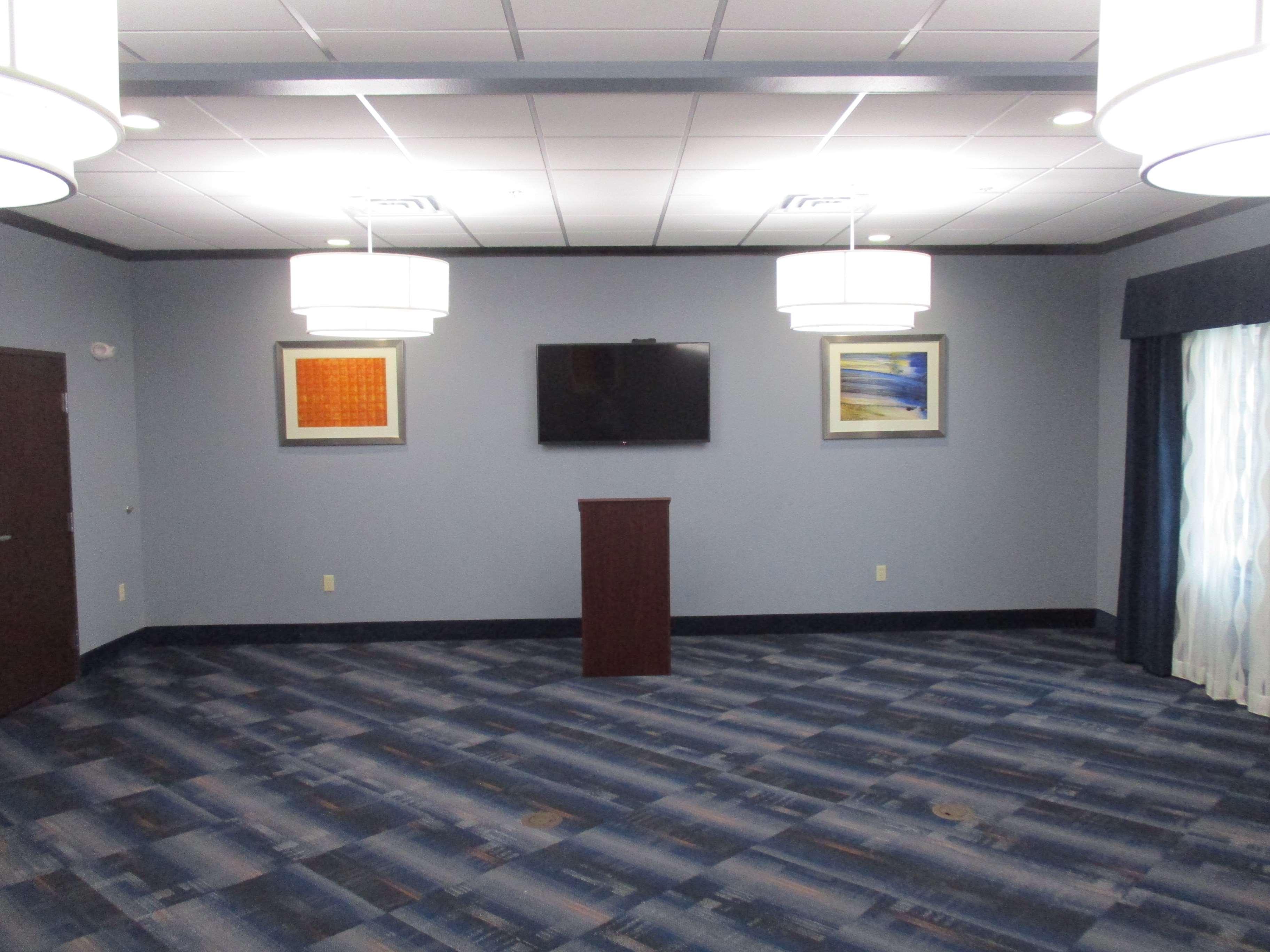 Best Western Plus Wewoka Inn & Suites מראה חיצוני תמונה